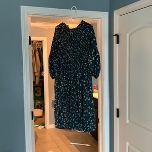 Chi wish never worn dress